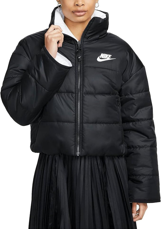 Nike Sportswear Therma-FIT Repel Giacca reversibile nera e bianca donna