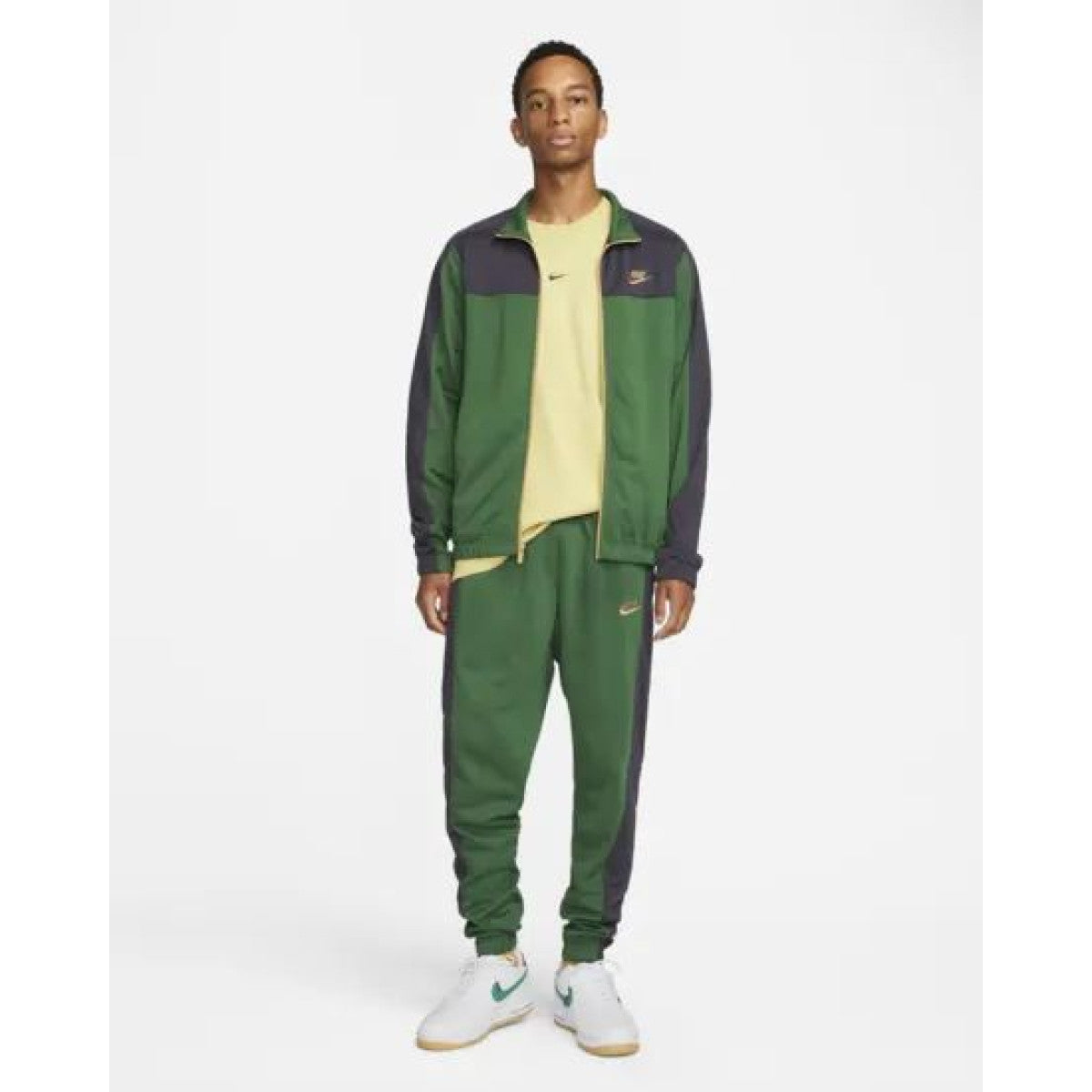 nike tuta completa essential verde uomo