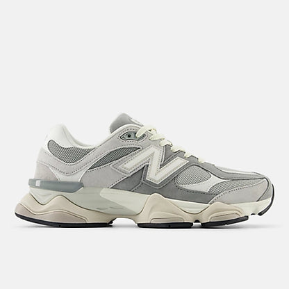 NEW BALANCE 9060 GREY